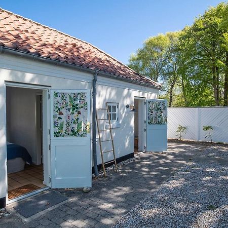 Villa Strand Hornbæk Екстериор снимка